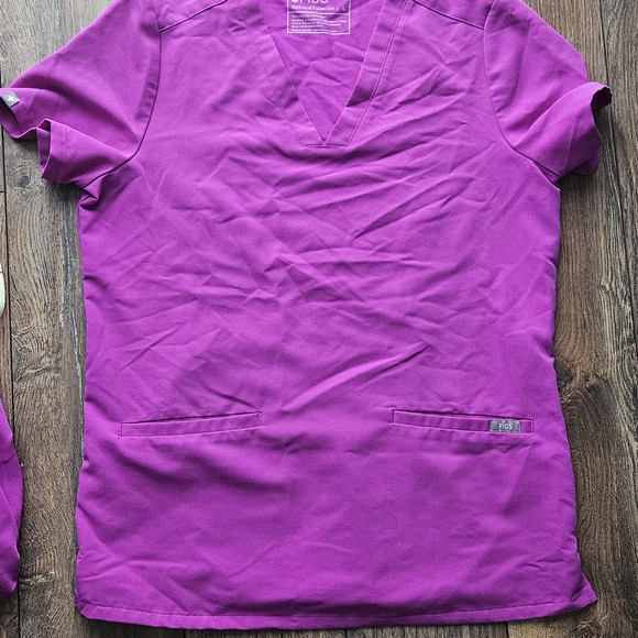 Figs Purple Jolt Scrub Set - Picture 2 of 6